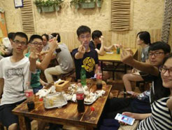 琼结烧烤加盟,学烧烤技术,开烧烤店多少钱疯狂烤翅加盟